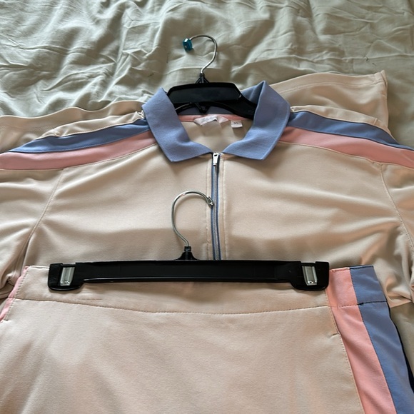 Lady Hagan golf outfit. Perfect condition. - Picture 5 of 7